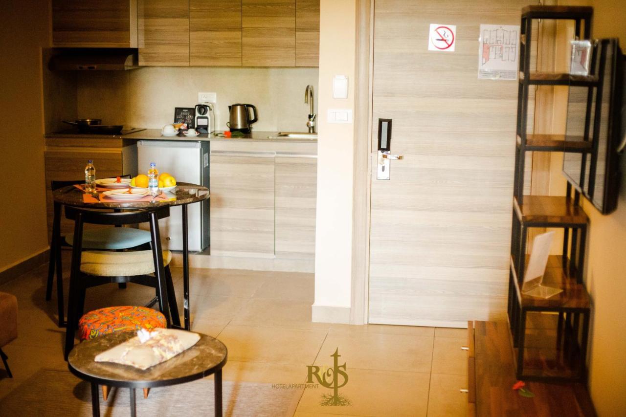 Roots Hotel Apartments Abidjan Luaran gambar