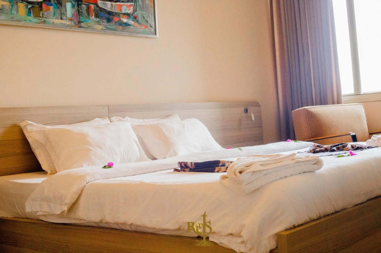Roots Hotel Apartments Abidjan Luaran gambar