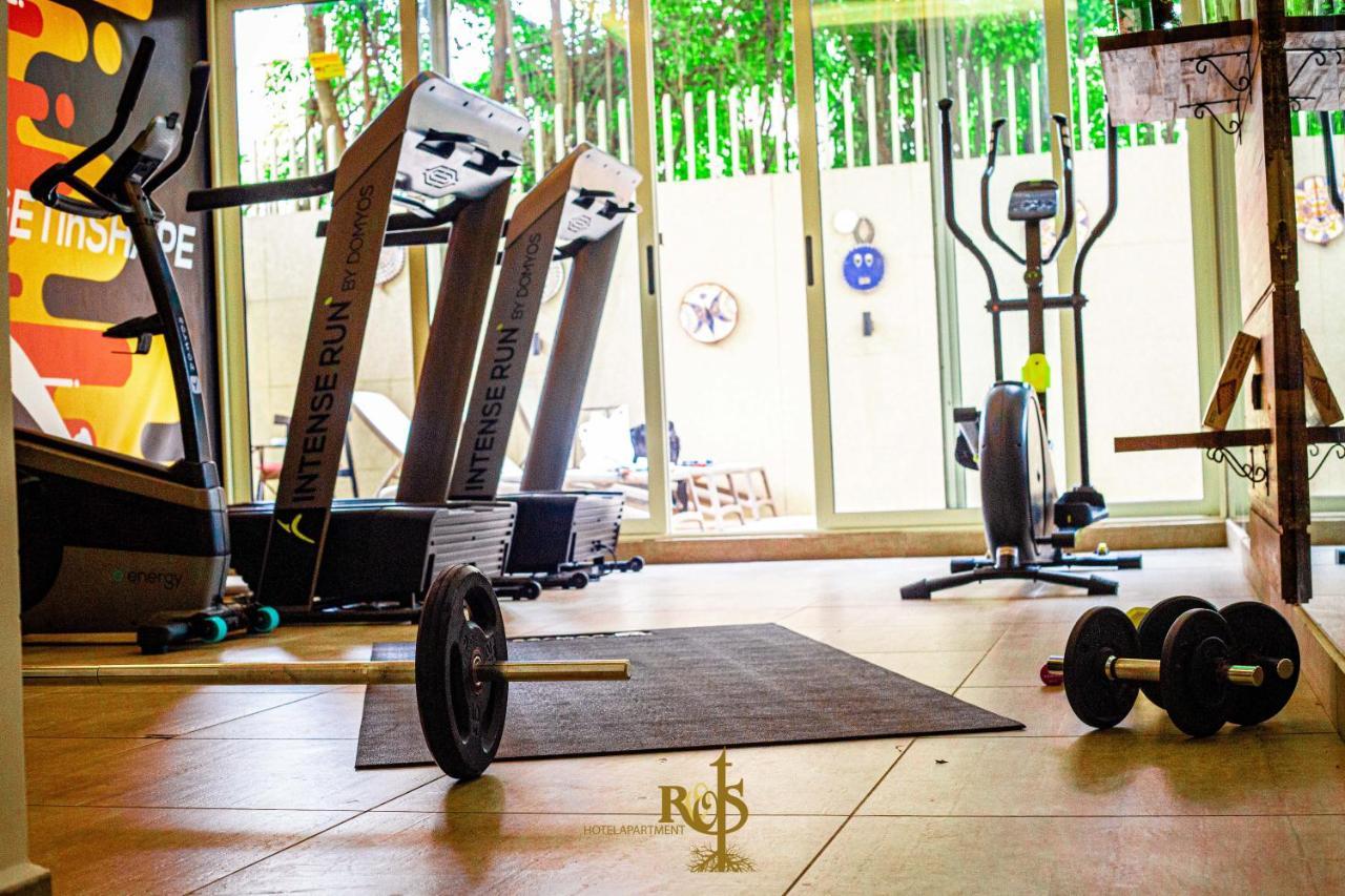 Roots Hotel Apartments Abidjan Luaran gambar