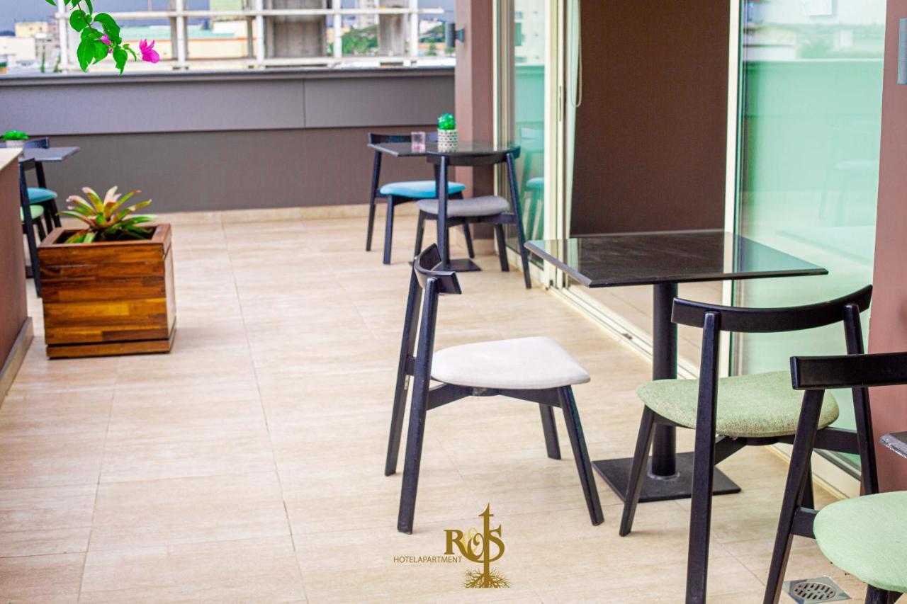 Roots Hotel Apartments Abidjan Luaran gambar