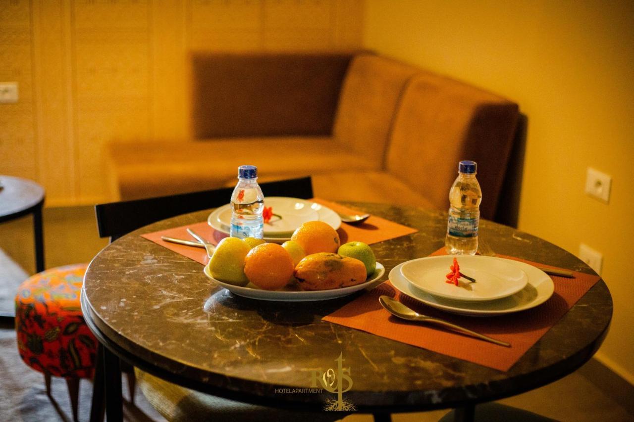 Roots Hotel Apartments Abidjan Luaran gambar