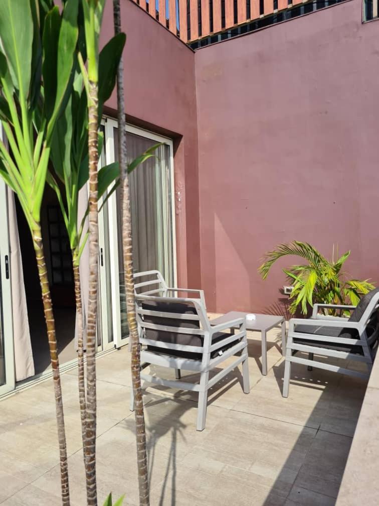 Roots Hotel Apartments Abidjan Luaran gambar