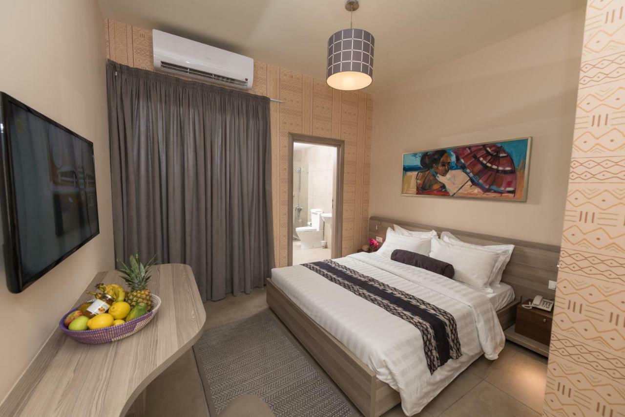 Roots Hotel Apartments Abidjan Luaran gambar