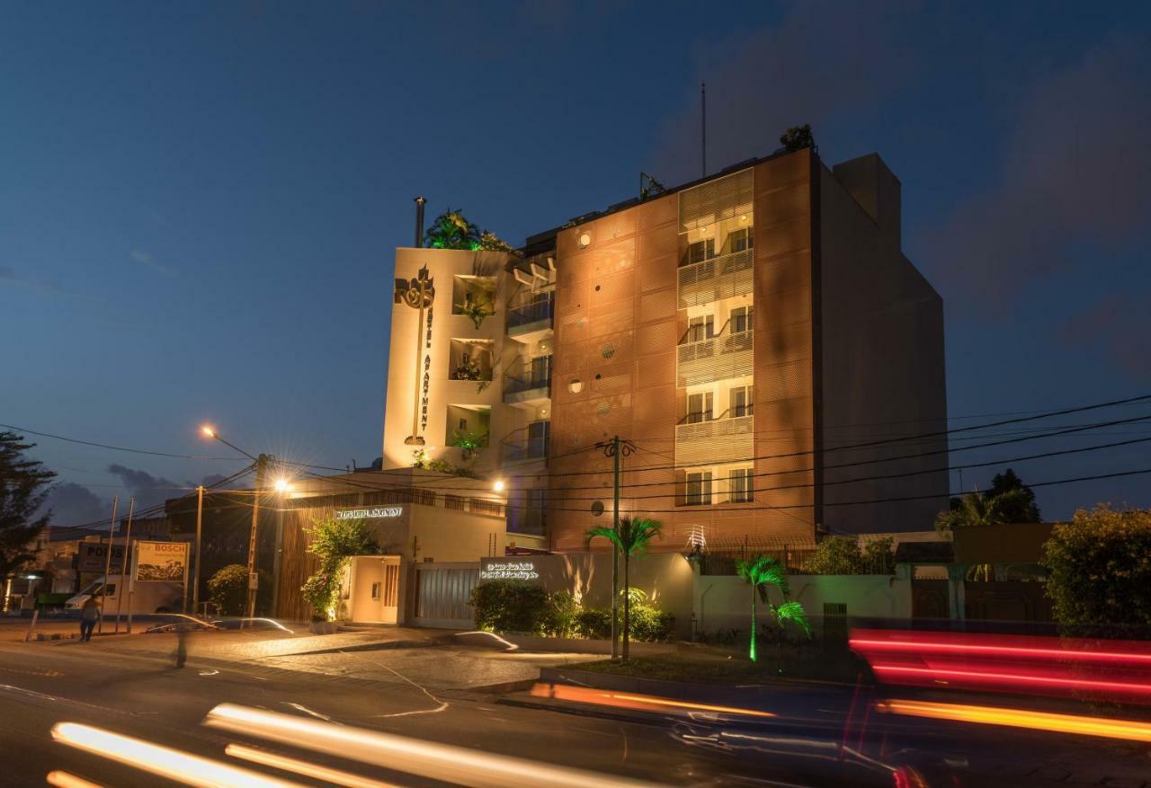 Roots Hotel Apartments Abidjan Luaran gambar